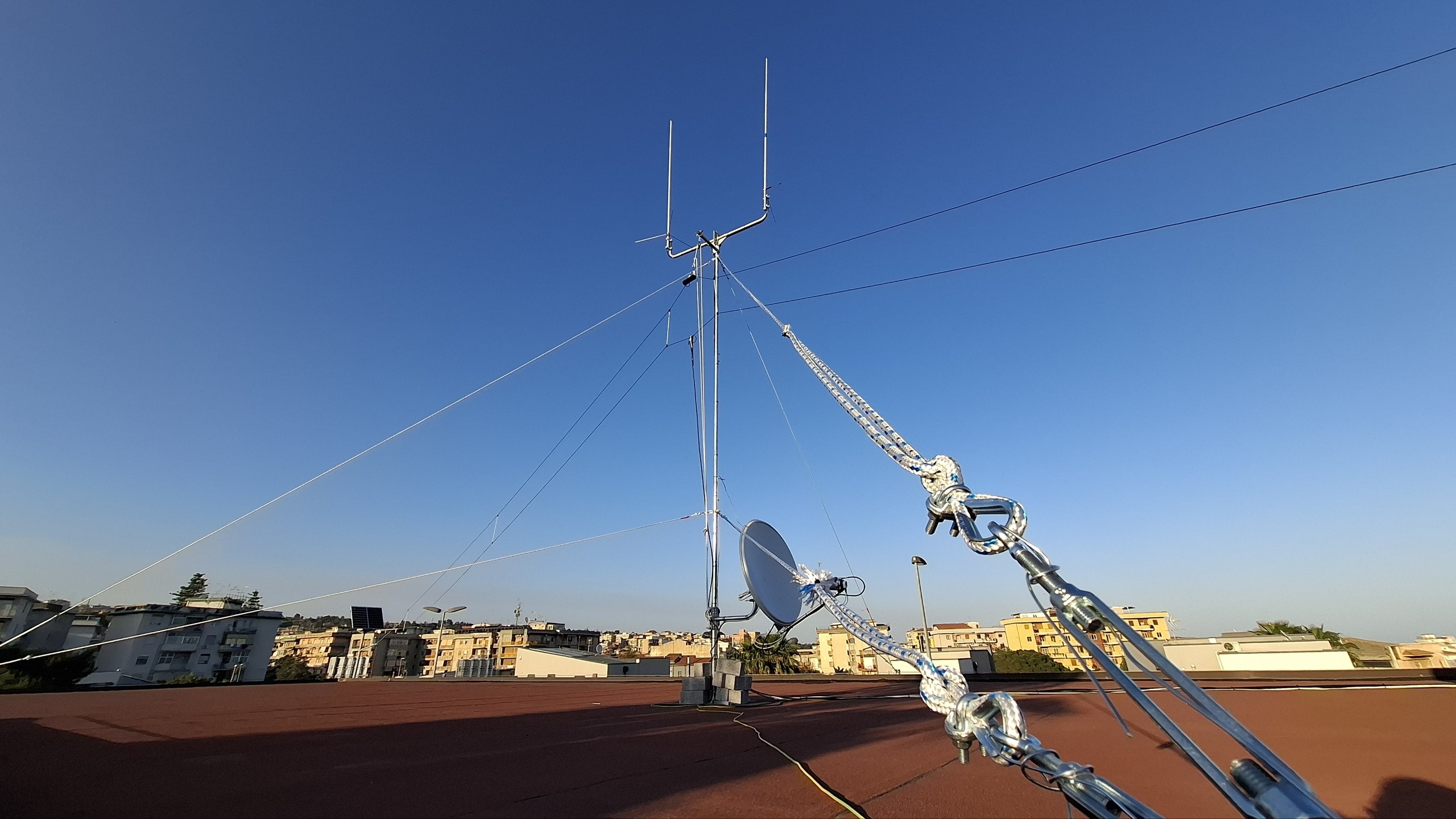 Antenne e attività tecniche A.R.I. Catania